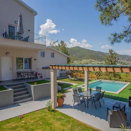 Privileged Villa Nea Peramos (Macedonia) Exterior foto